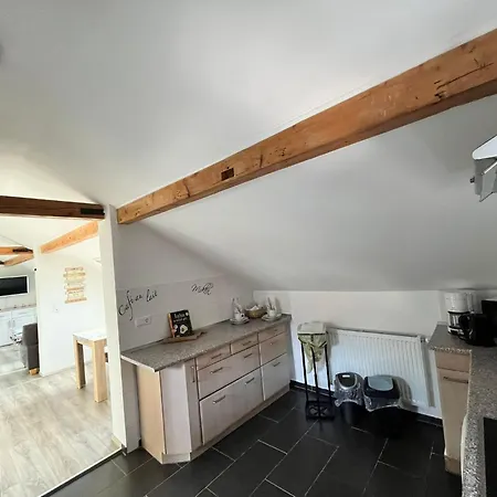 Tinas Ferienwohnung Appartement *